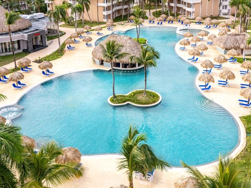 Piscine du Bahia Principe Grand Punta Cana