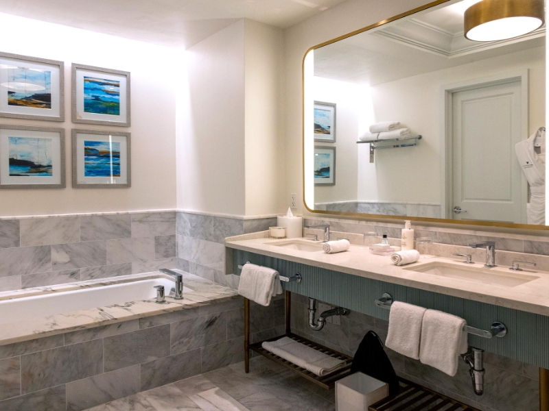 Guestroom Bathroom