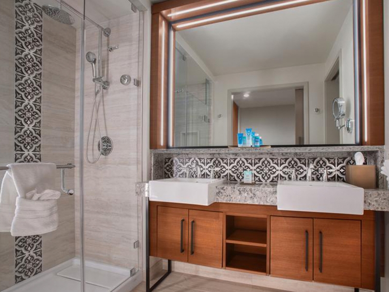 Tower room Bathroom