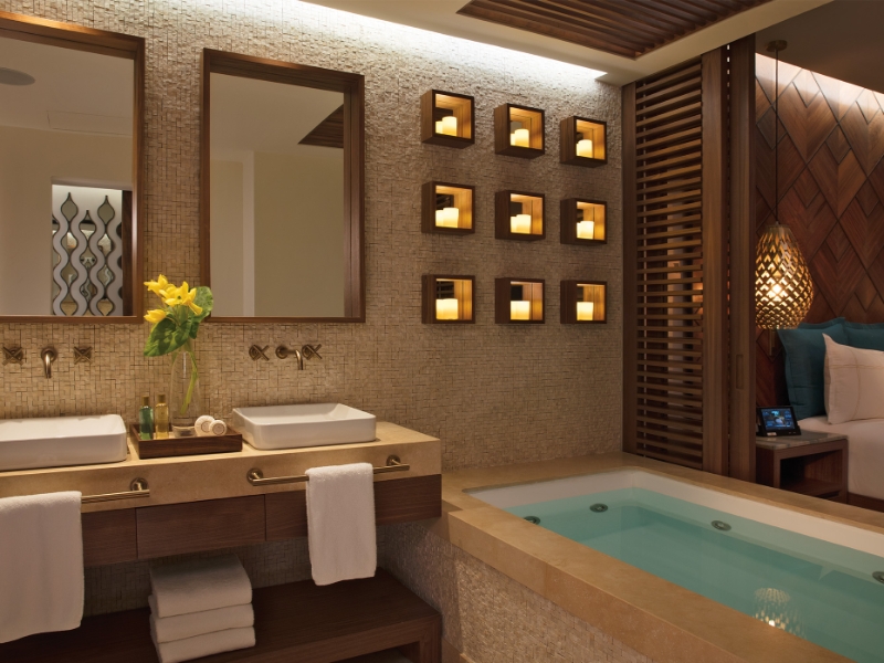 Bathroom for all Junior Suite rooms