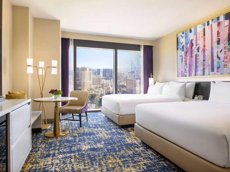 Hilton Deluxe Queen