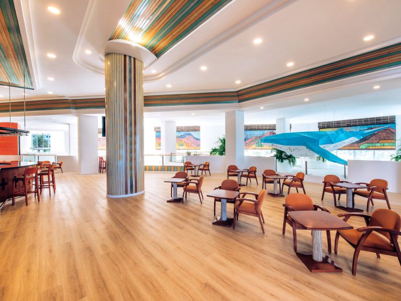 Lobby Bar