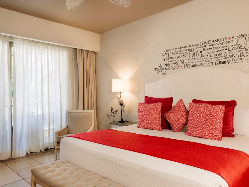 Privileged Romance Deluxe Room