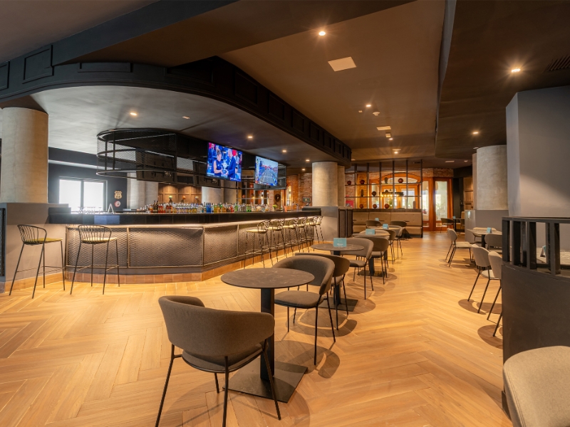 Restaurant Bar