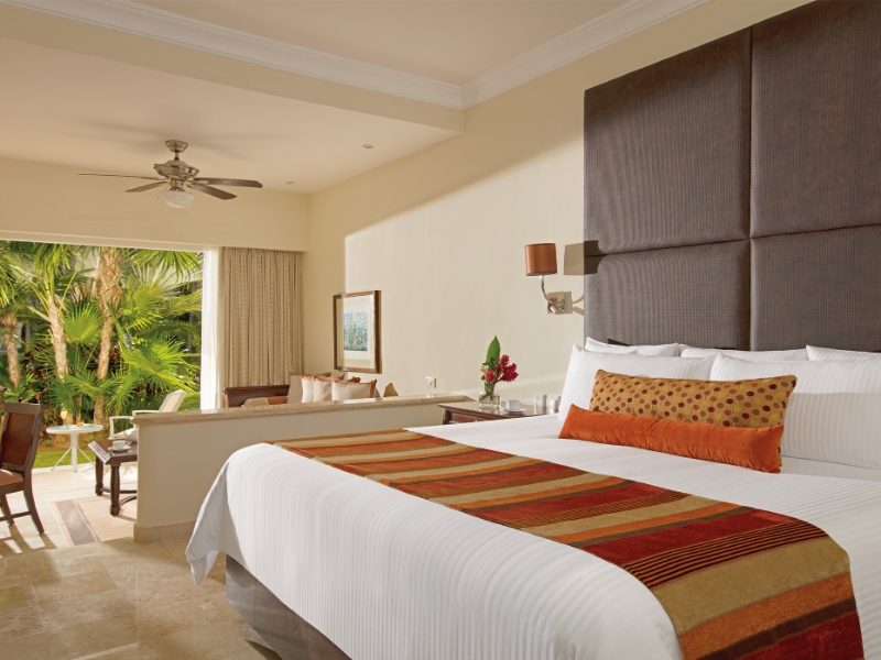 Preferred Club Junior Suite Garden View King