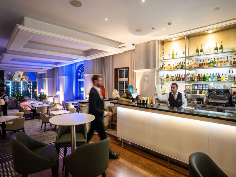 Bar