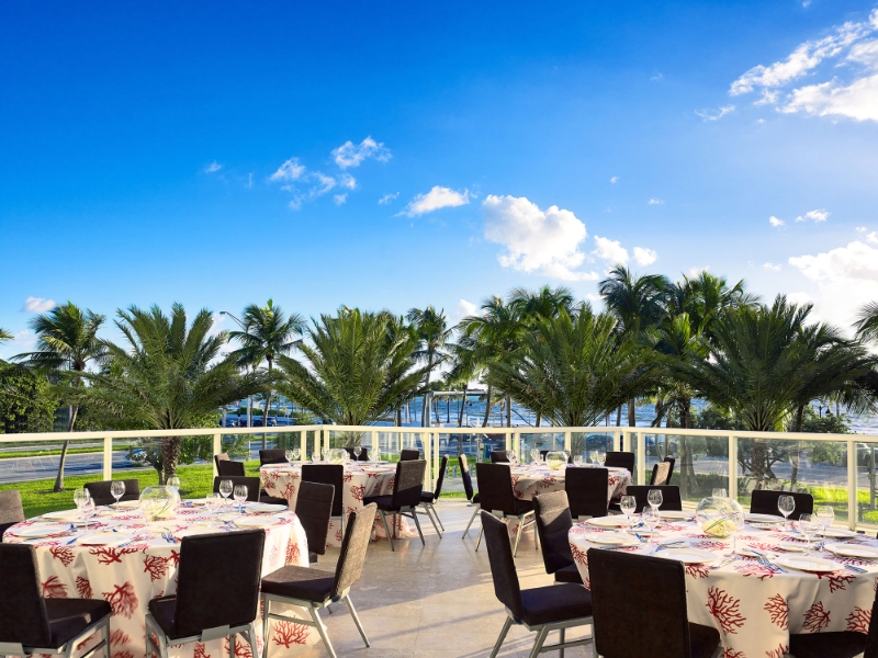 Meetings Breeze Terrace