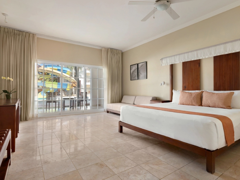 Sun Club Junior Suite Pool View