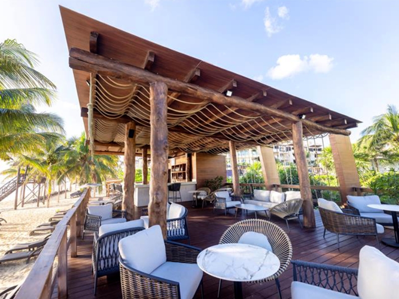 Diamond Club Beach Bar