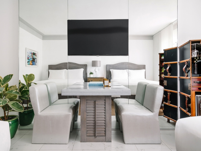 Queen Room