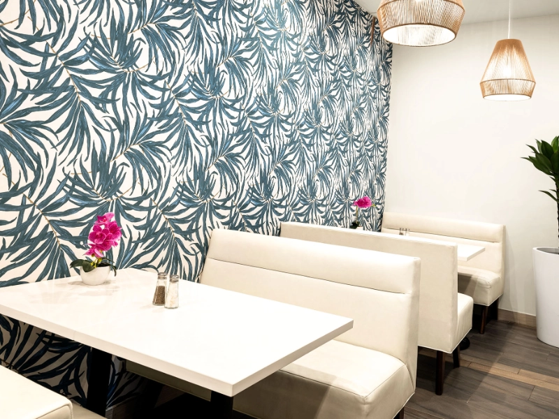 Bistro Dining