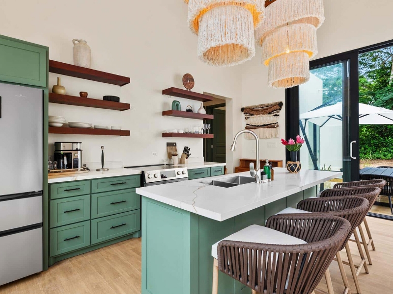River Villa Kitchen