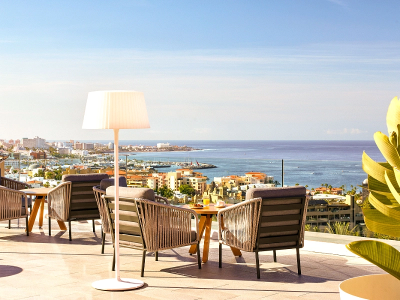 Lobby Bar Terrace