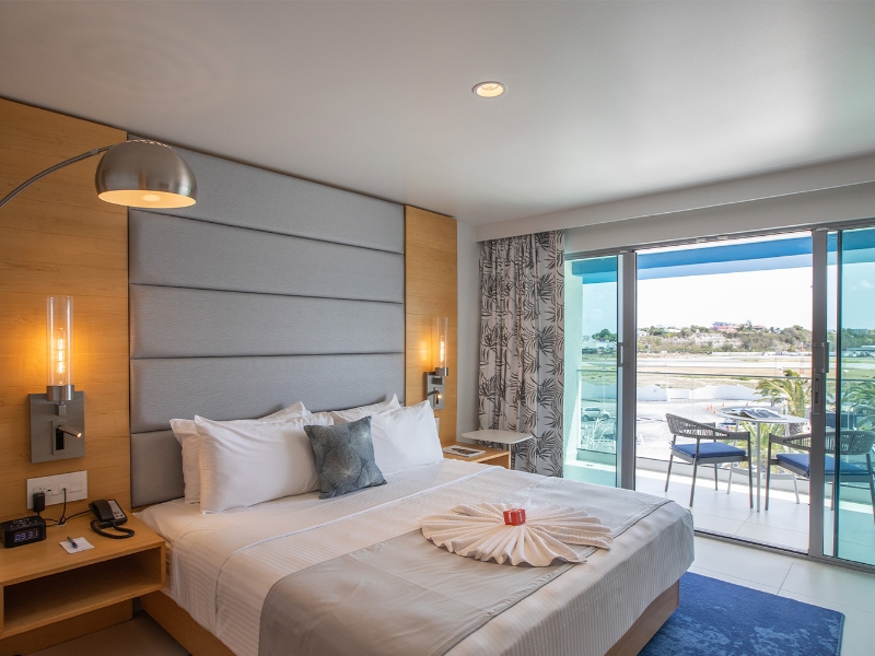 Runway Guestroom