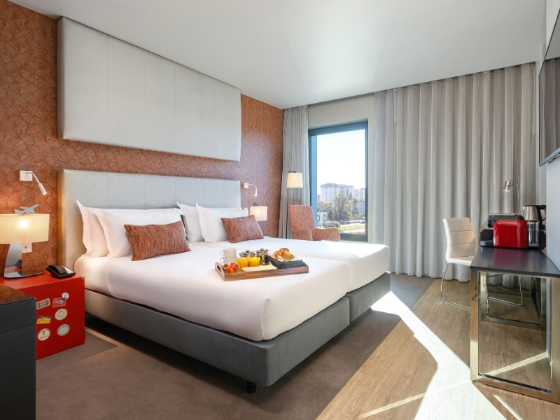 Classic Room Twin City View