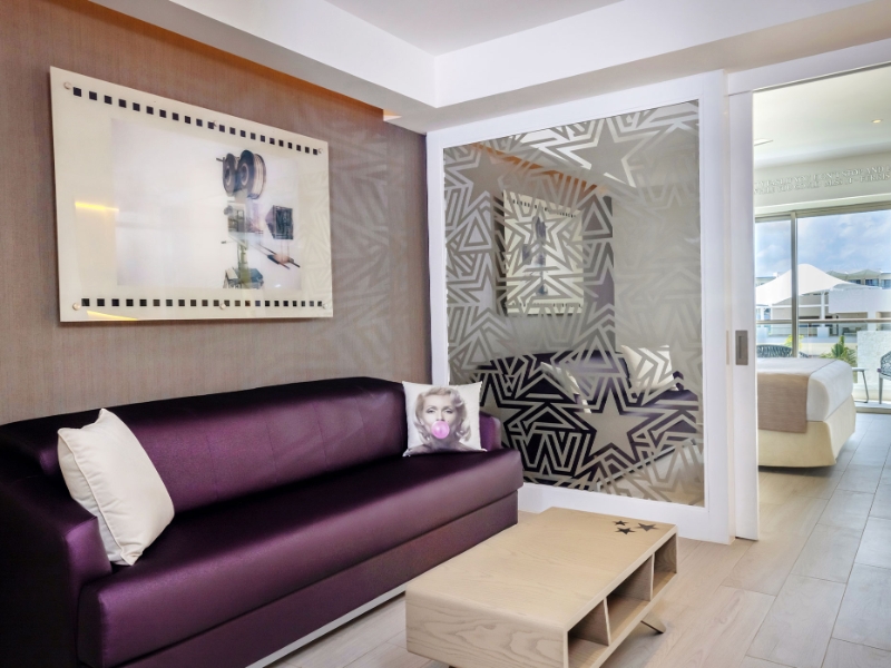 Entourage Suite