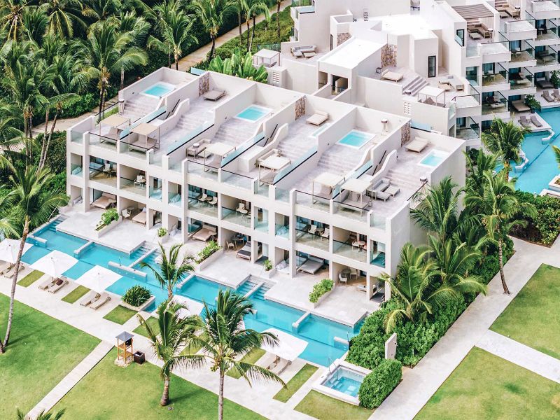 Beachfront Honeymoon Overview