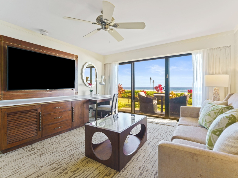 Ocean Front Suite Living Room