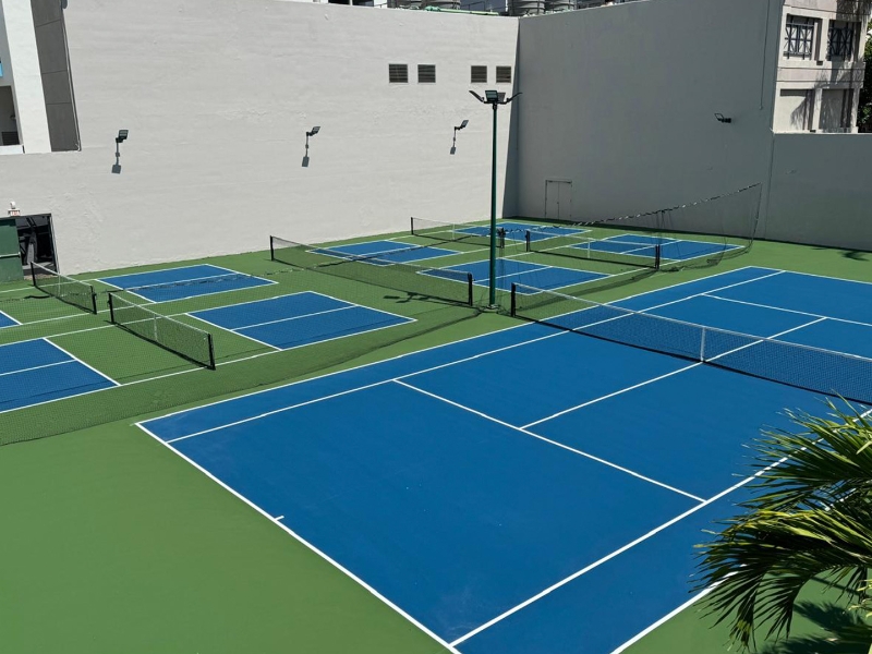 Pickleball Tennis Courts