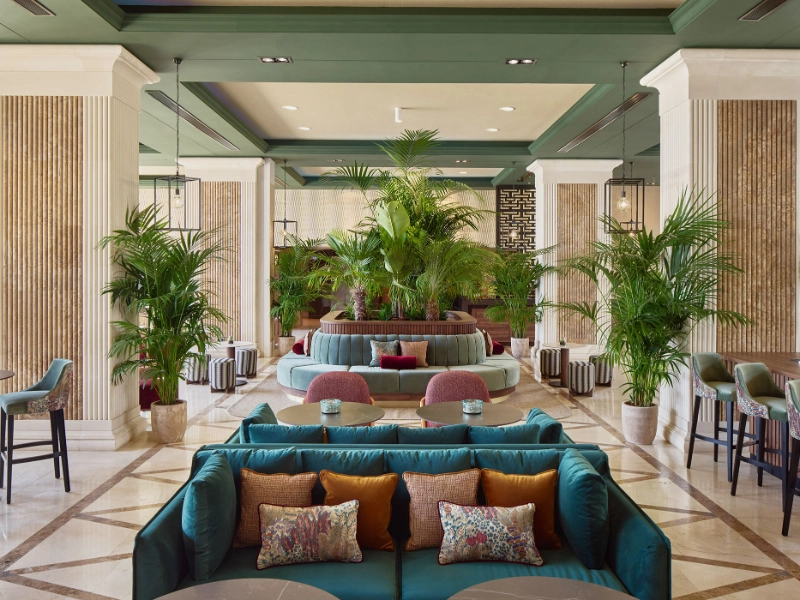 Lobby Bar