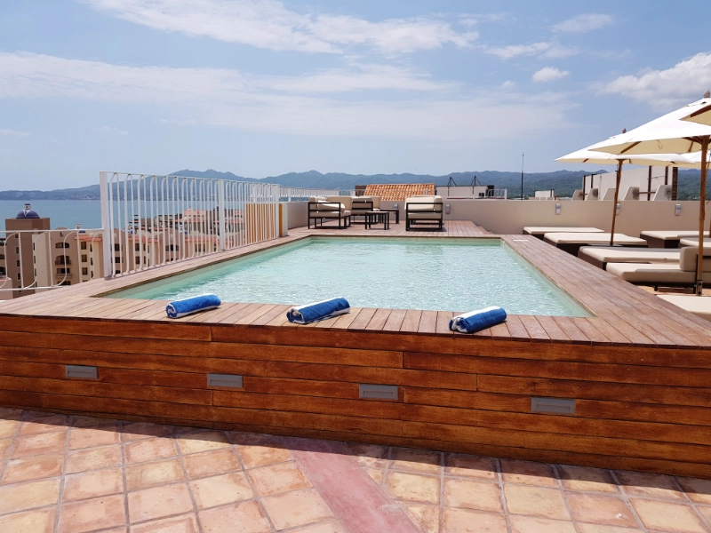 Sky Lounge