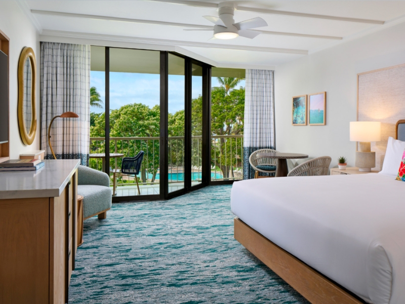 Signature Partial Ocean View 1 King