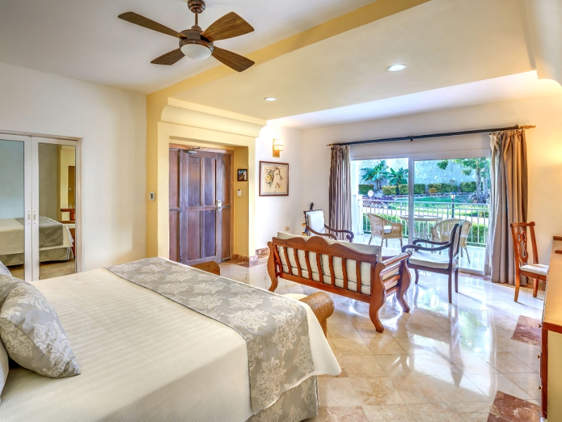 Junior Suite Royal Service