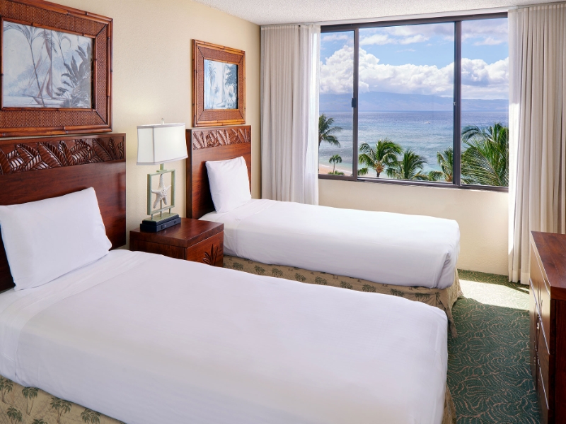 2 Bedroom Oceanfront Aloha Suite