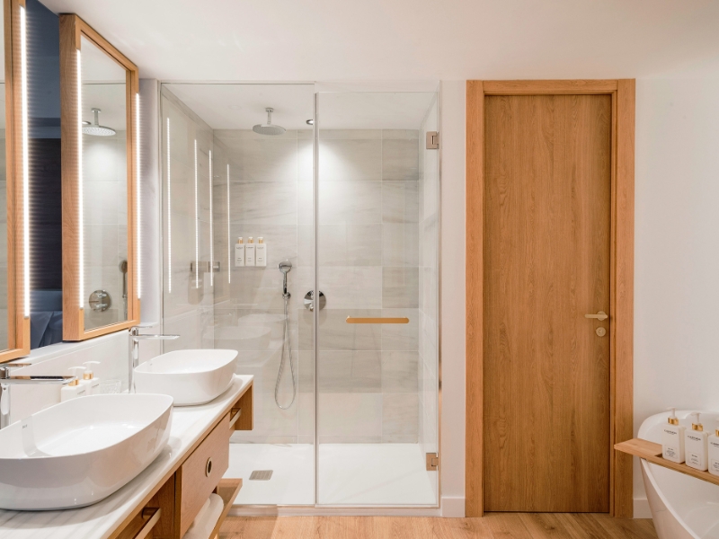 Bathroom Suite