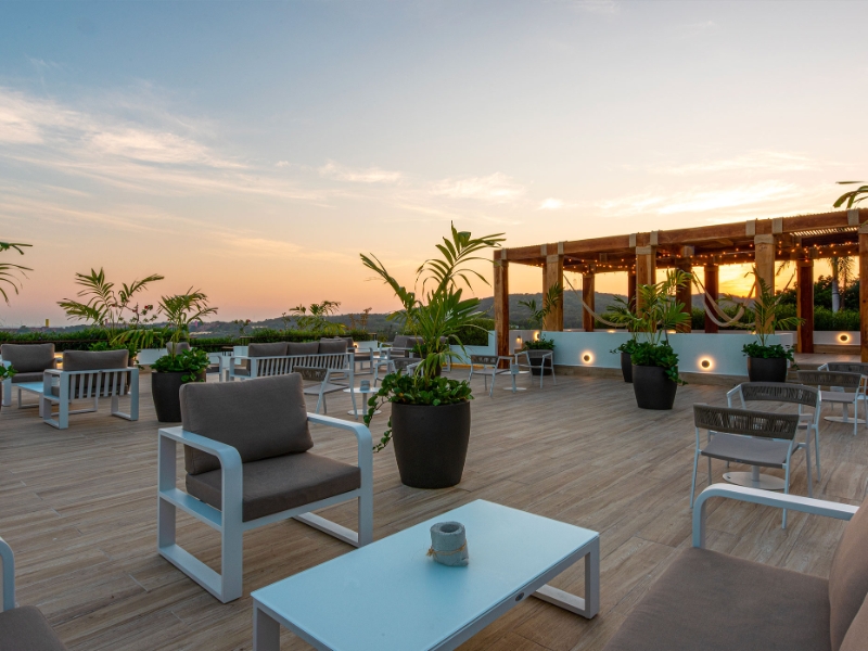 Chill Bar