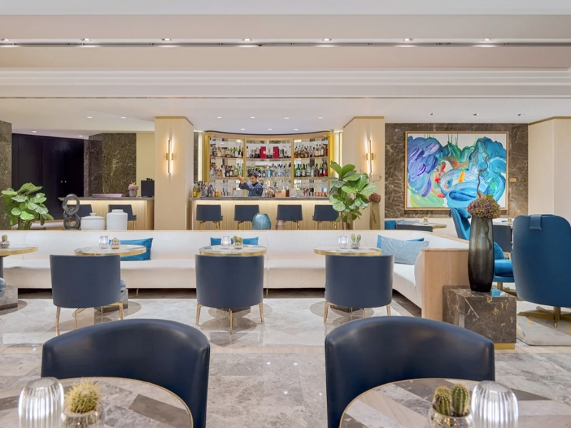 Lobby Bar