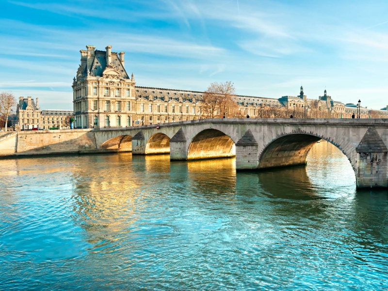 Paris Louvre