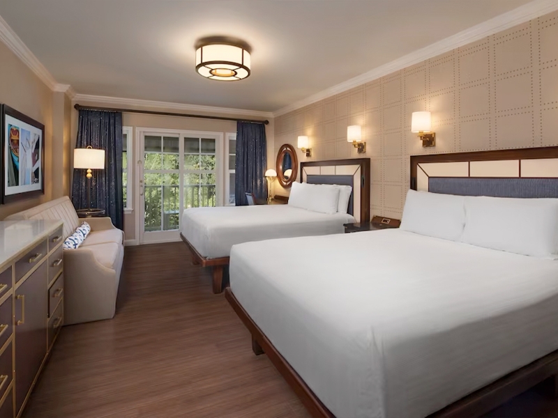 Standard View 2 Queen Beds