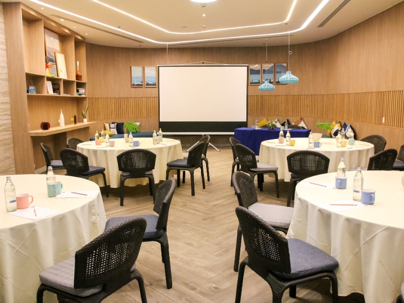 Hall Meeting Room