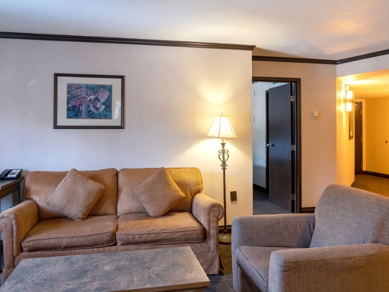 Two Bedroom Suite 1King 2Queens