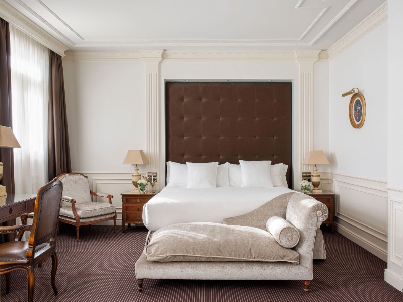 W Room