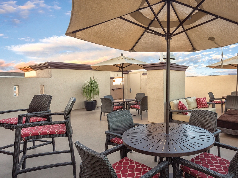 Sundeck