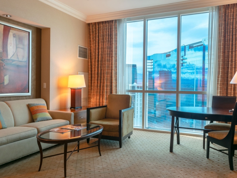 Deluxe Balcony Suite