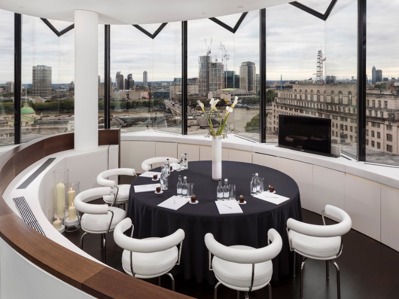 Suite ME Cupola Boardroom