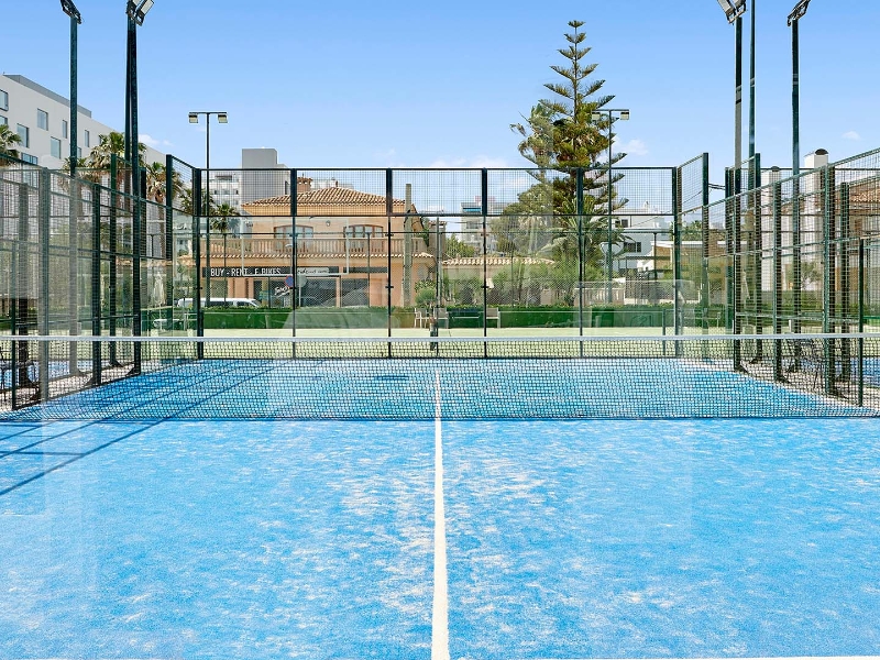 Tennis