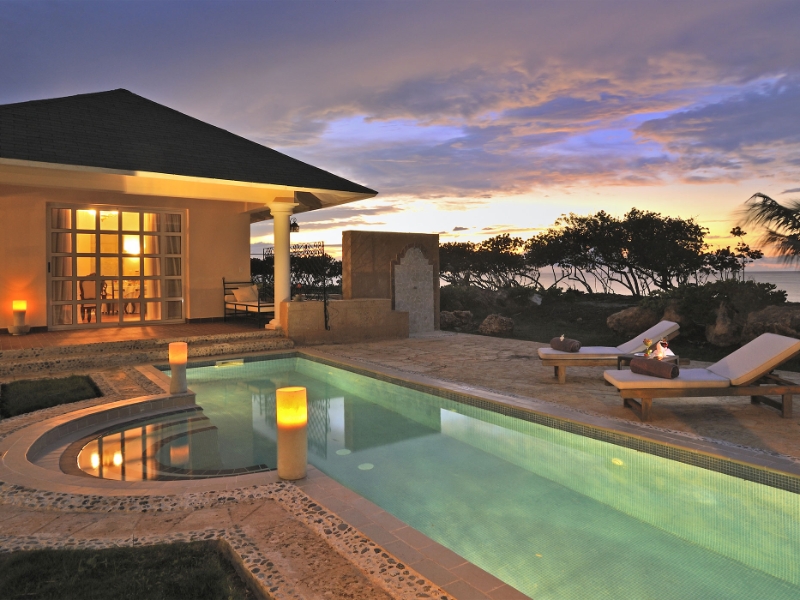 Garden Villa Royal Service