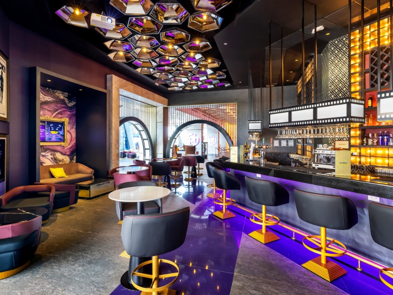THE PREMIER BAR