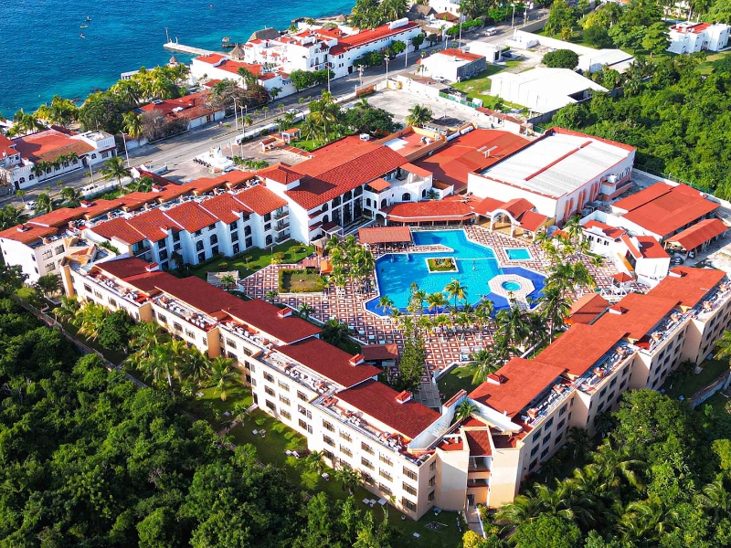 Resort aerial