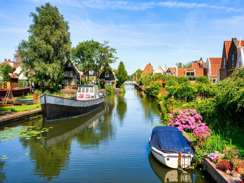 Amsterdam Edam