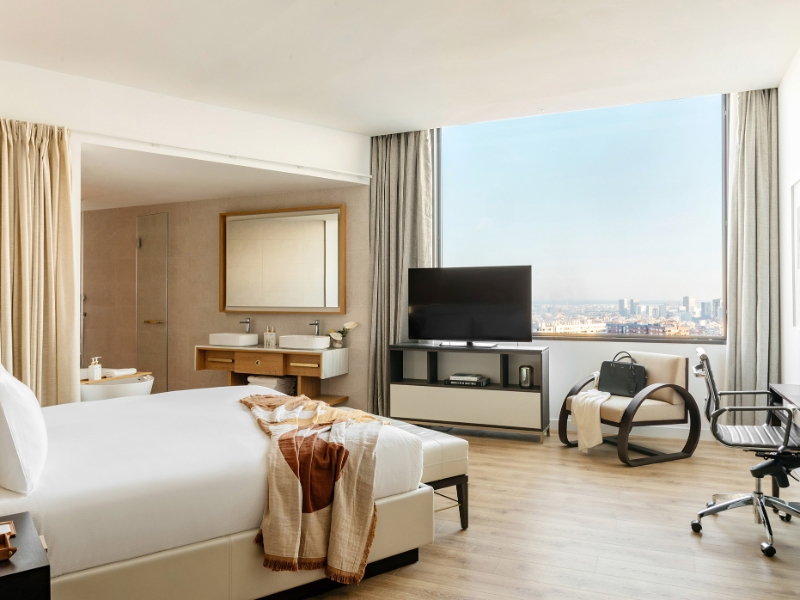 Supreme Panoramic Views