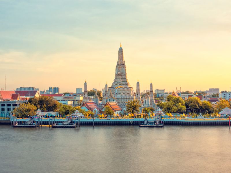 Wat Arun Temple
