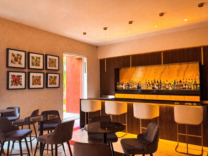 Bar Lounge