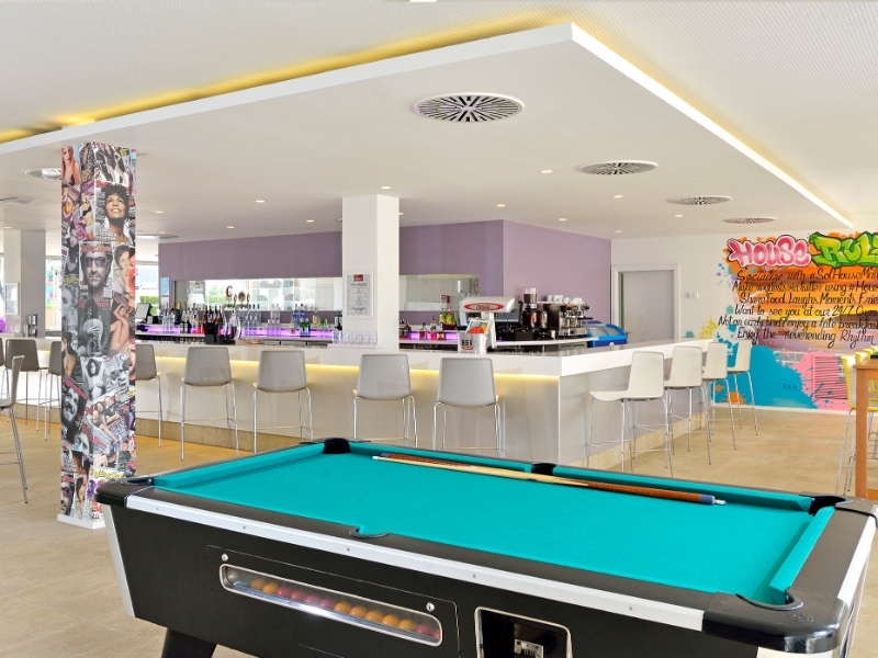 HouseMallorca Play Bar