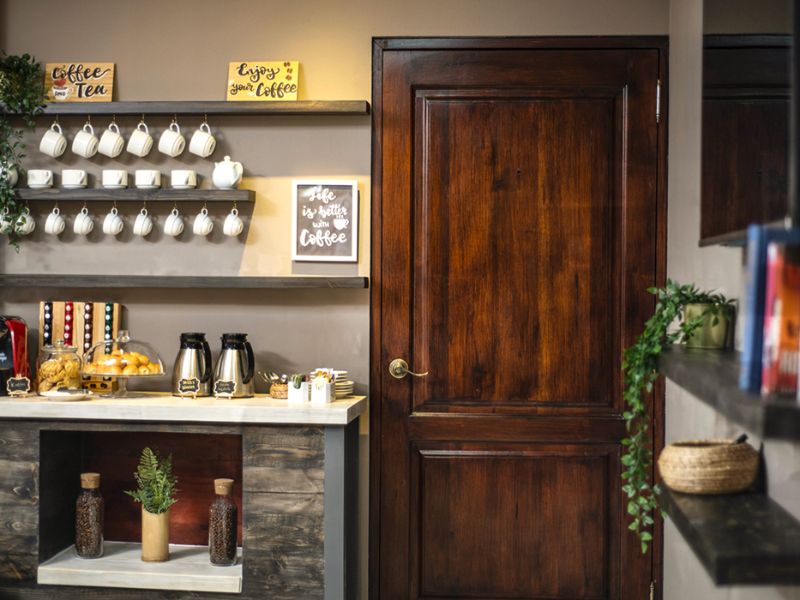 Crew Coffee Hotel