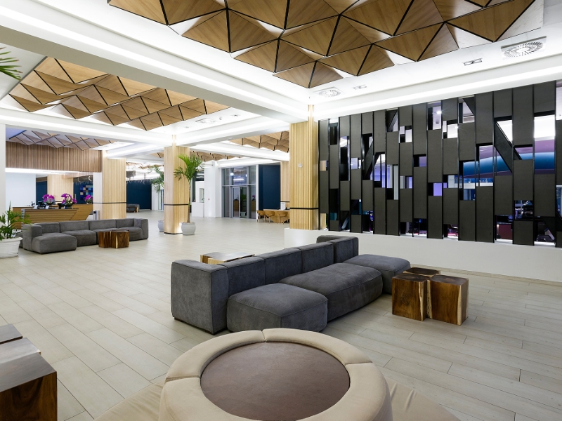 Lobby 03